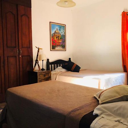 מלון אנטיגואה גואטמלה La Casa De Don Moncho מראה חיצוני תמונה